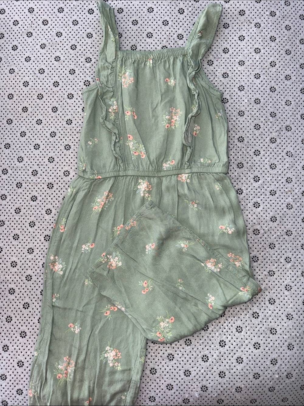 🛍 PRETTY LITTLE GIRLS ROMPER SIZE 4T 🛍